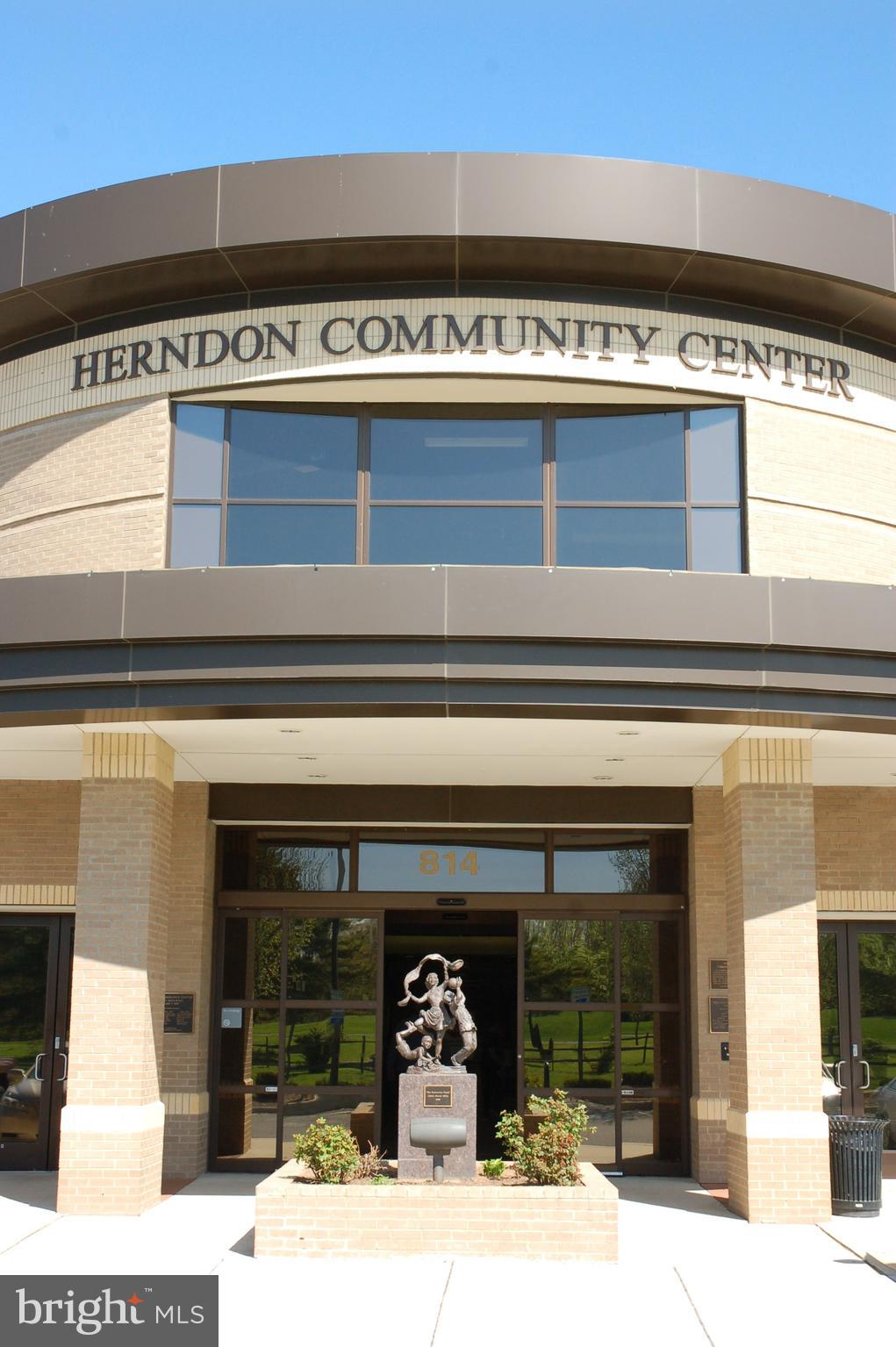 POTOMAC FAIRWAYS - Residential