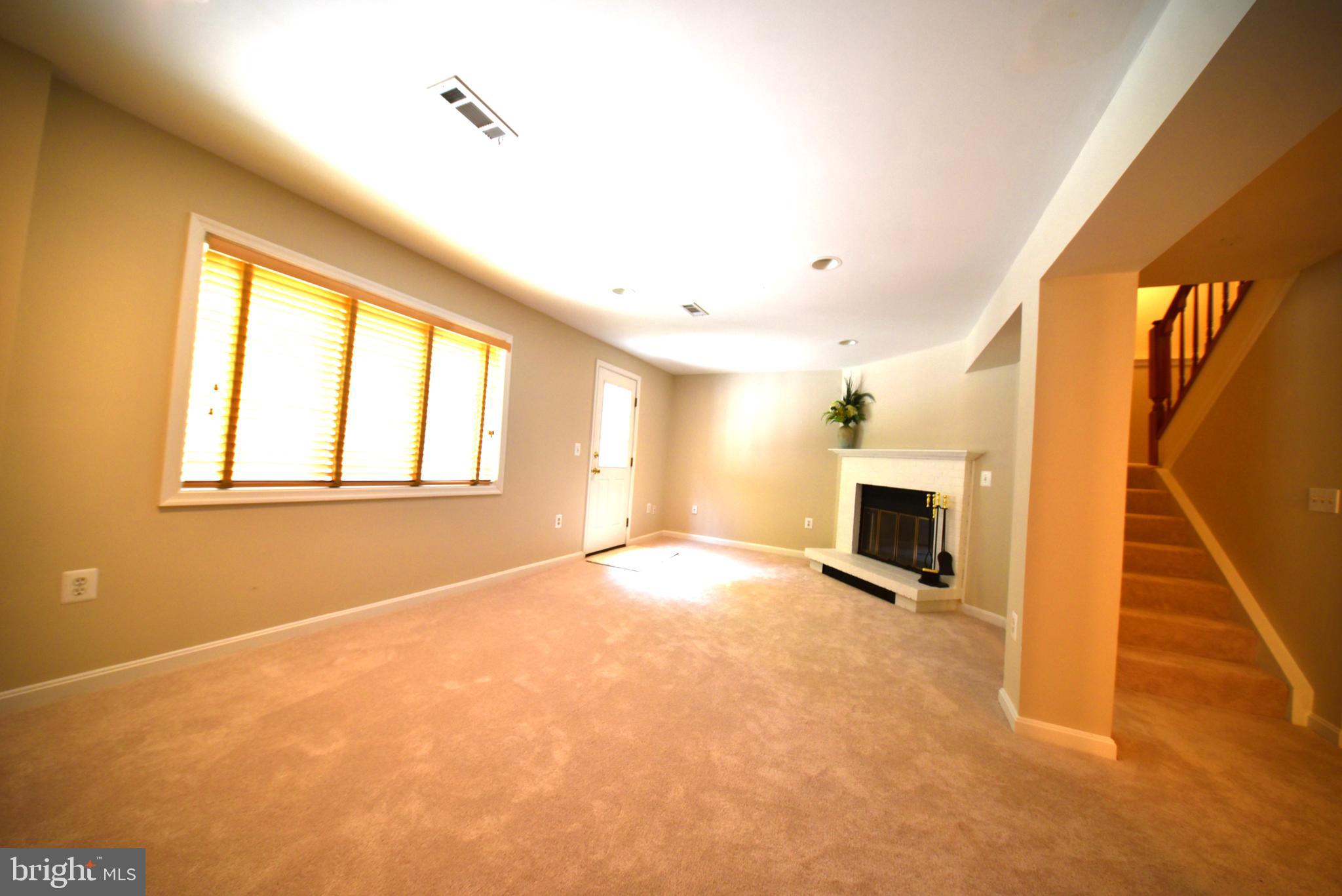 POTOMAC FAIRWAYS - Residential