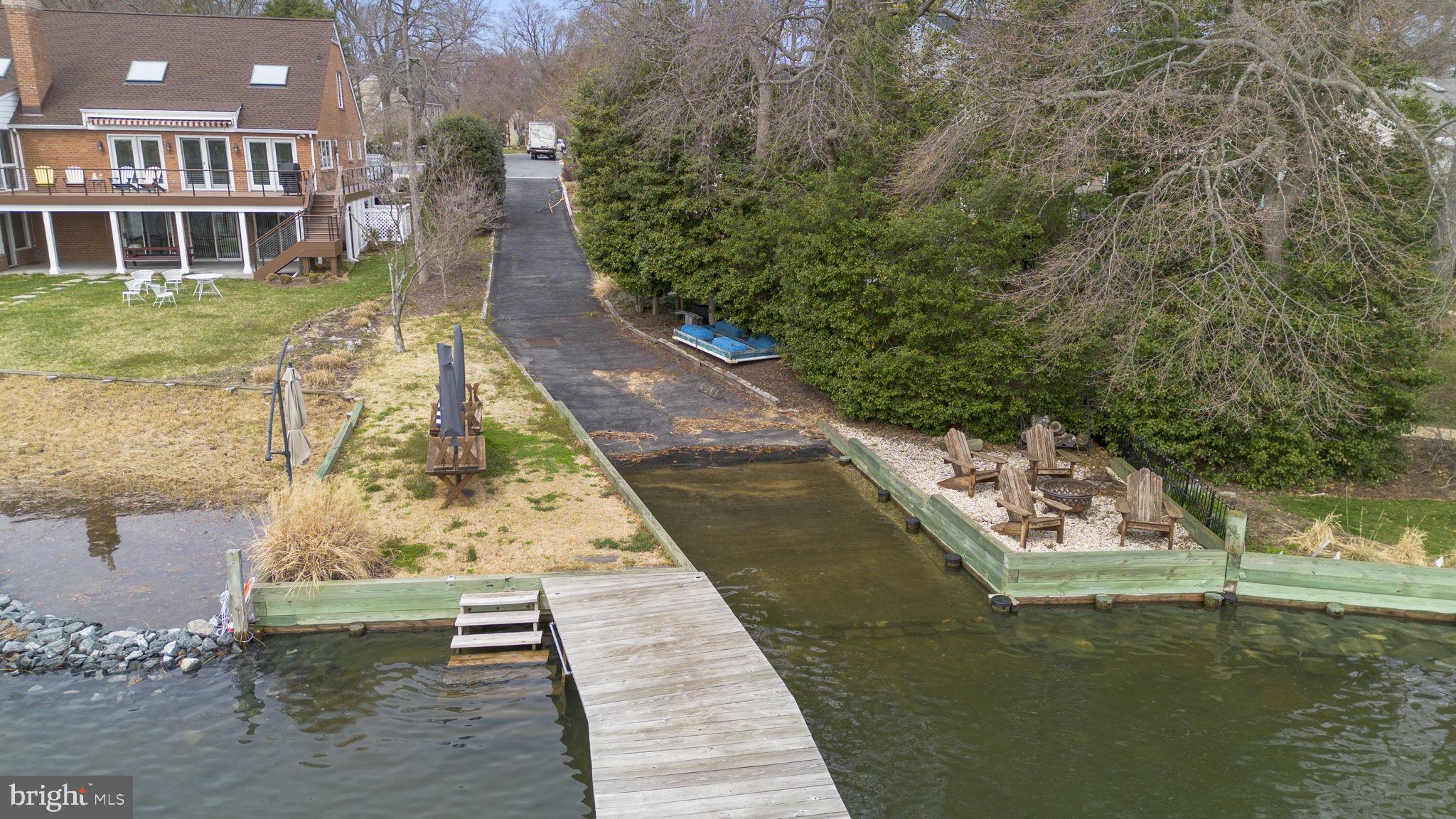 CAPE MCKINSEY - Residential