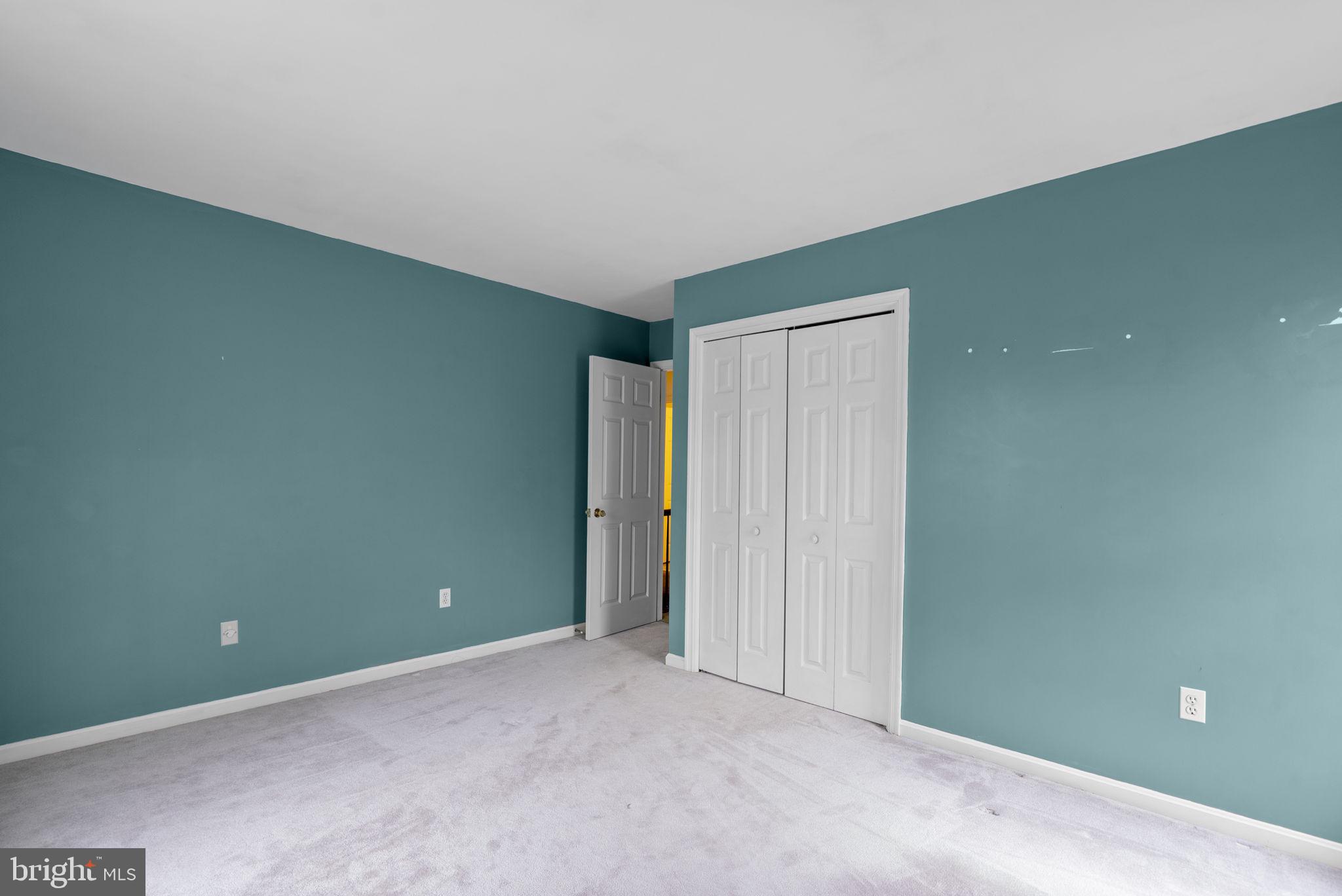 CAPE MCKINSEY - Residential