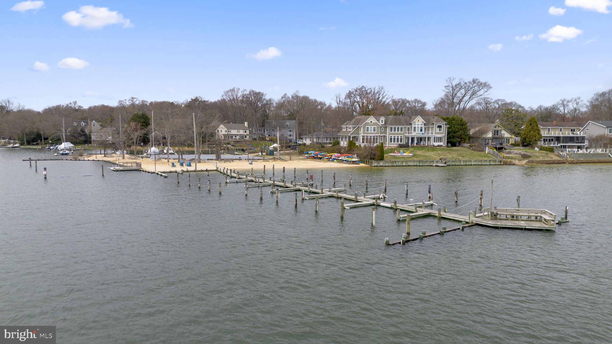 CAPE MCKINSEY - Residential