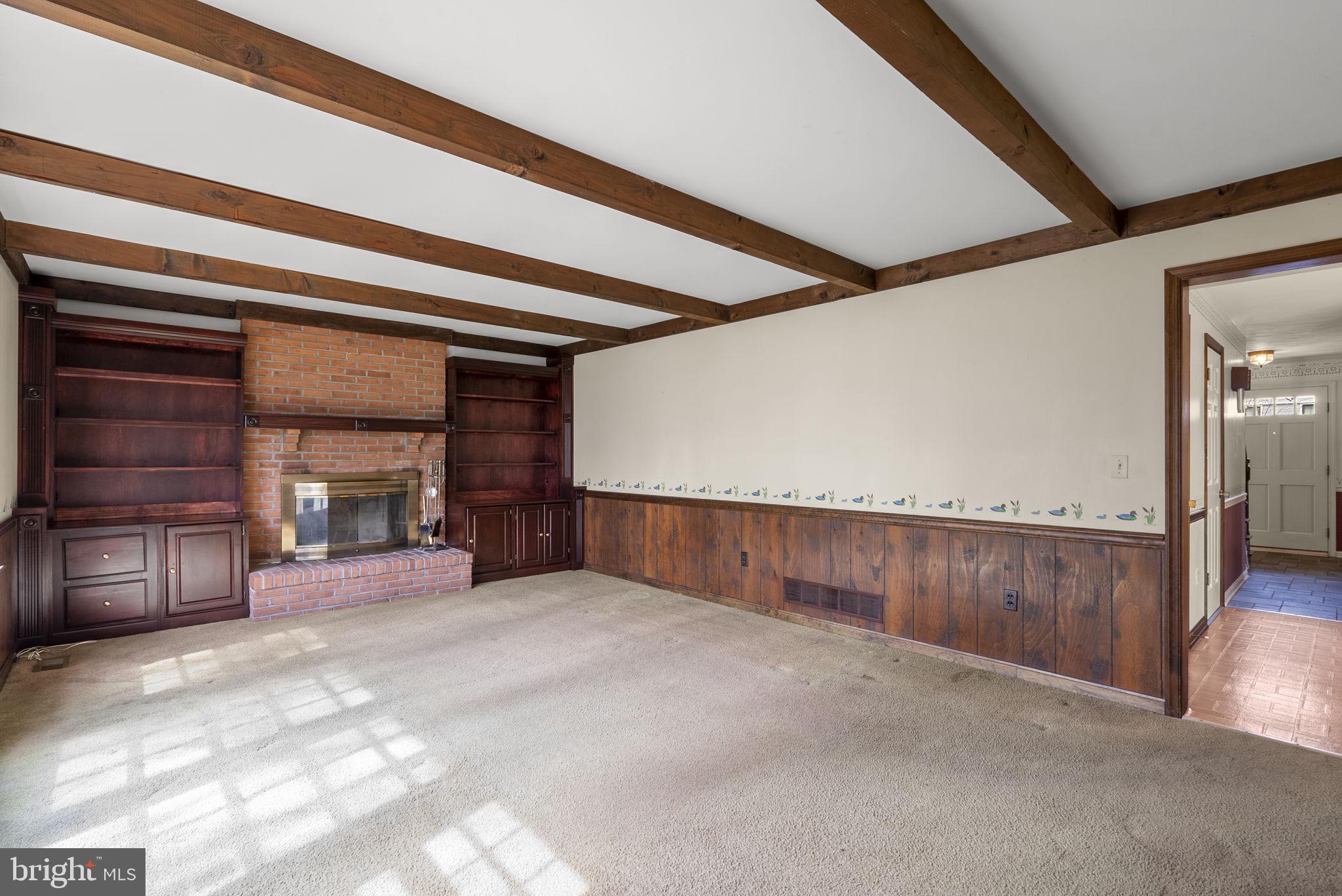 CAPE MCKINSEY - Residential