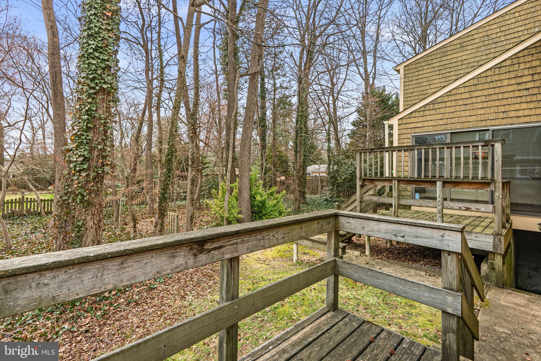 CAPE MCKINSEY - Residential