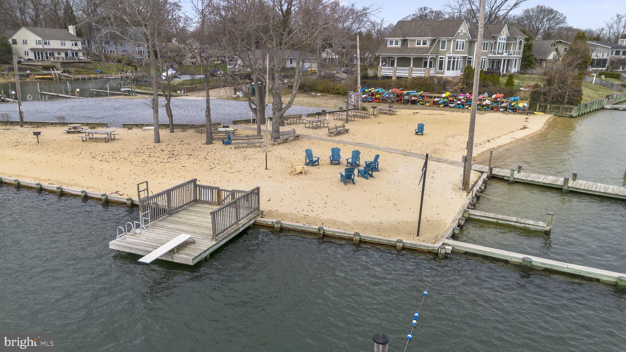 CAPE MCKINSEY - Residential