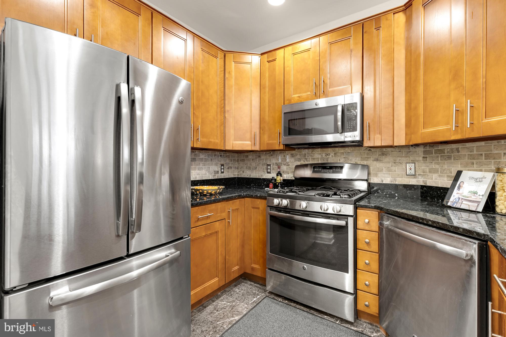 1320 N WAYNE STREET 101