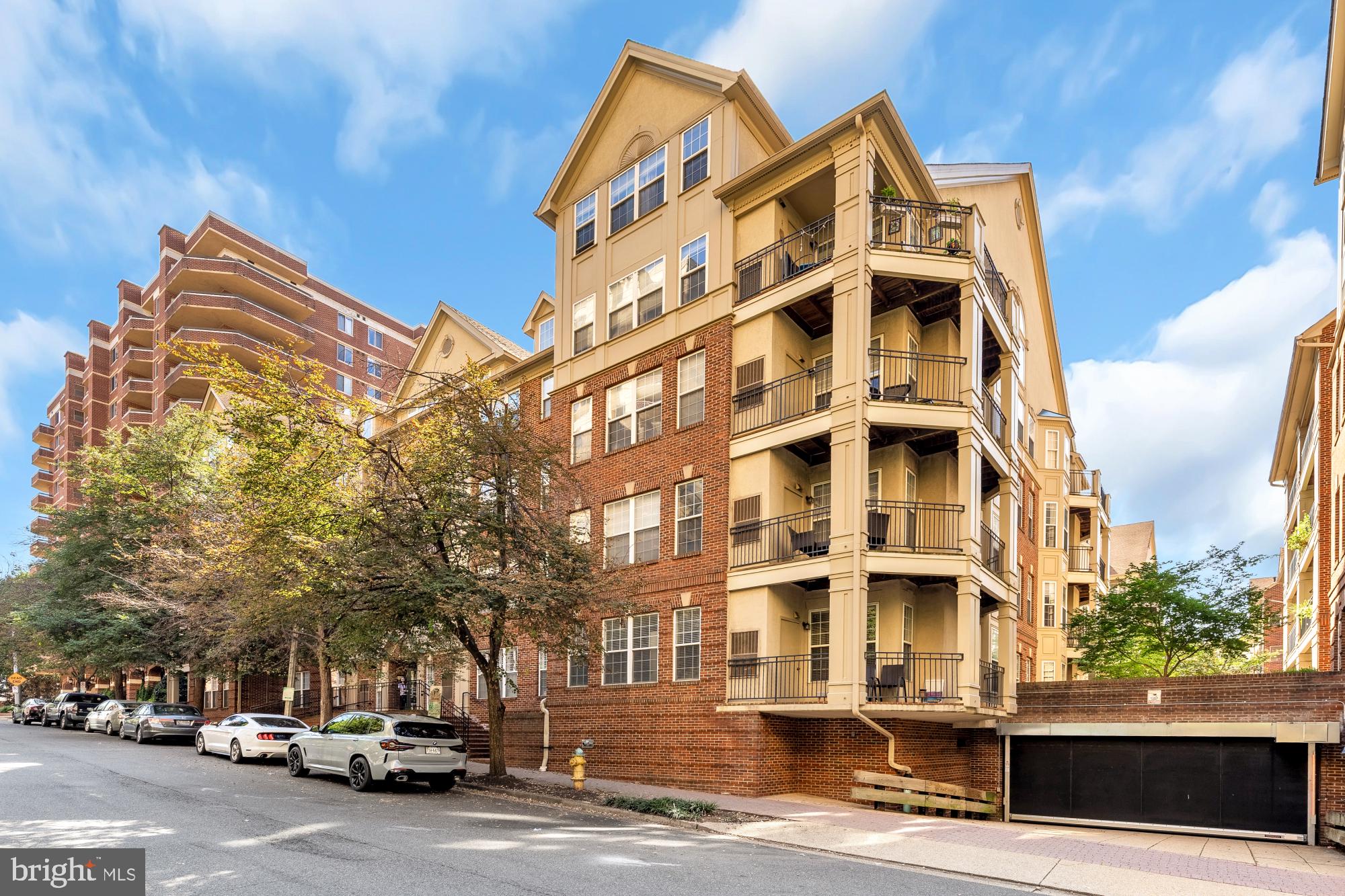1320 N WAYNE STREET 101