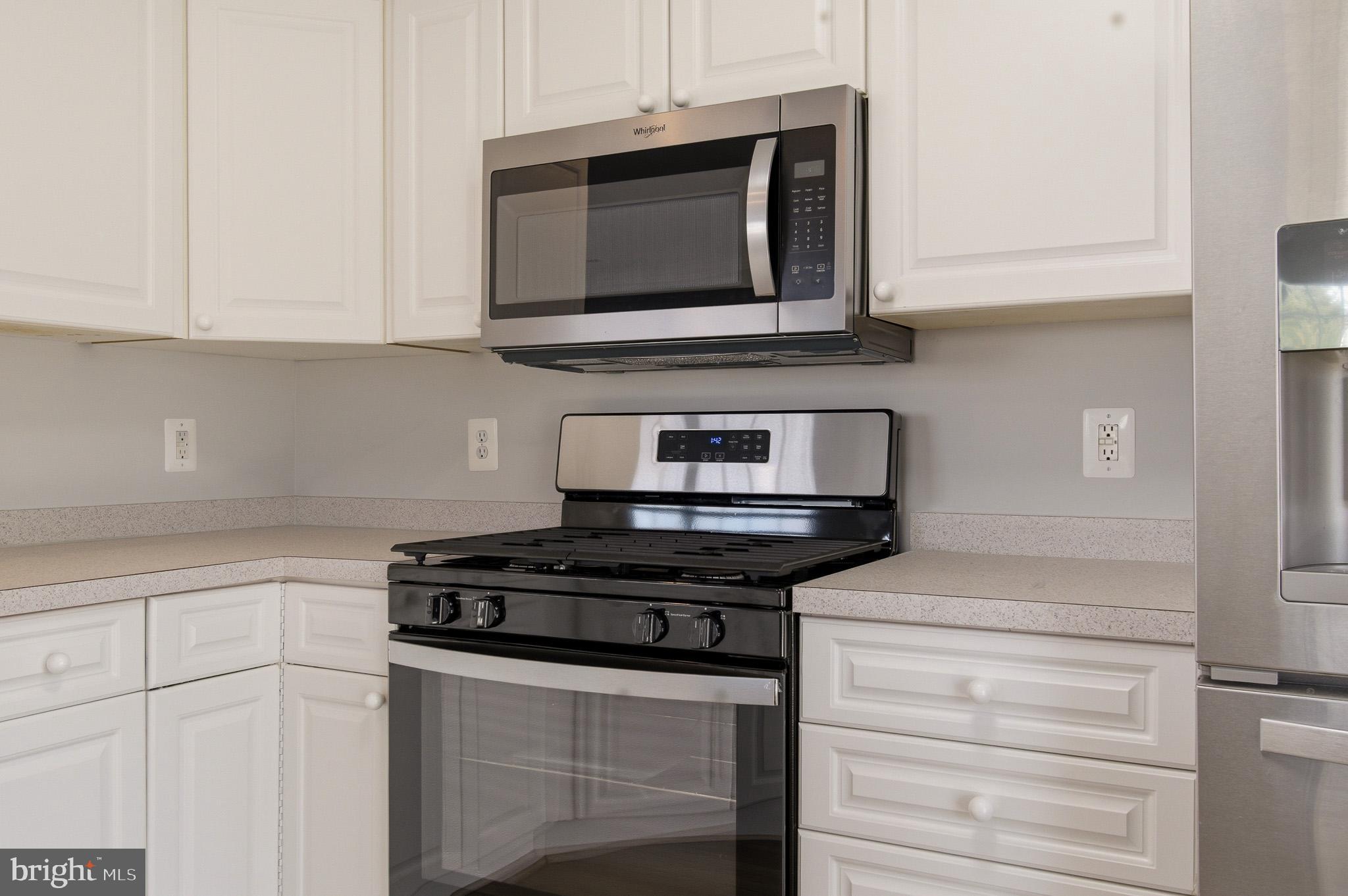 RIDGEVIEW - Residential