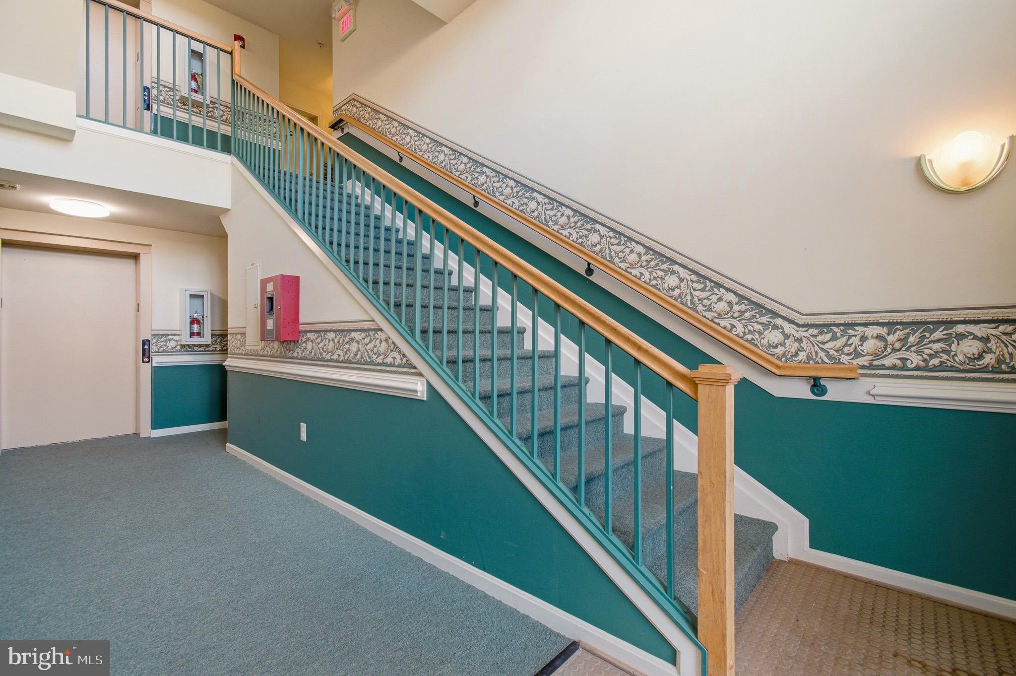 RIDGEVIEW - Residential