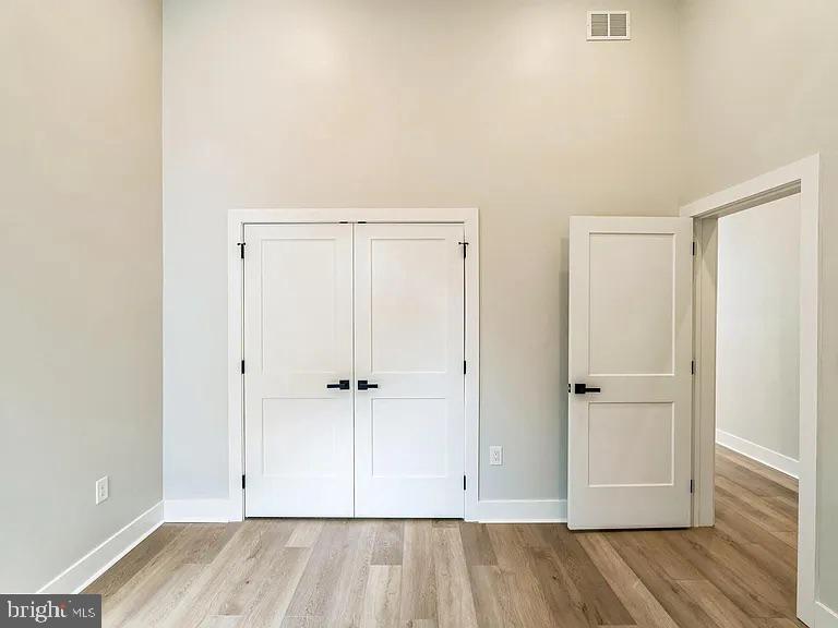 FAIRMOUNT - Residential Lease