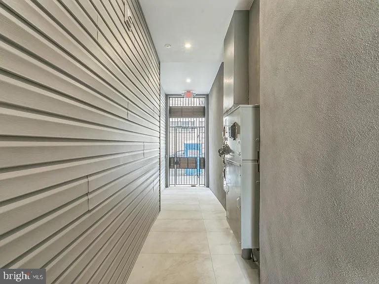 FAIRMOUNT - Residential Lease