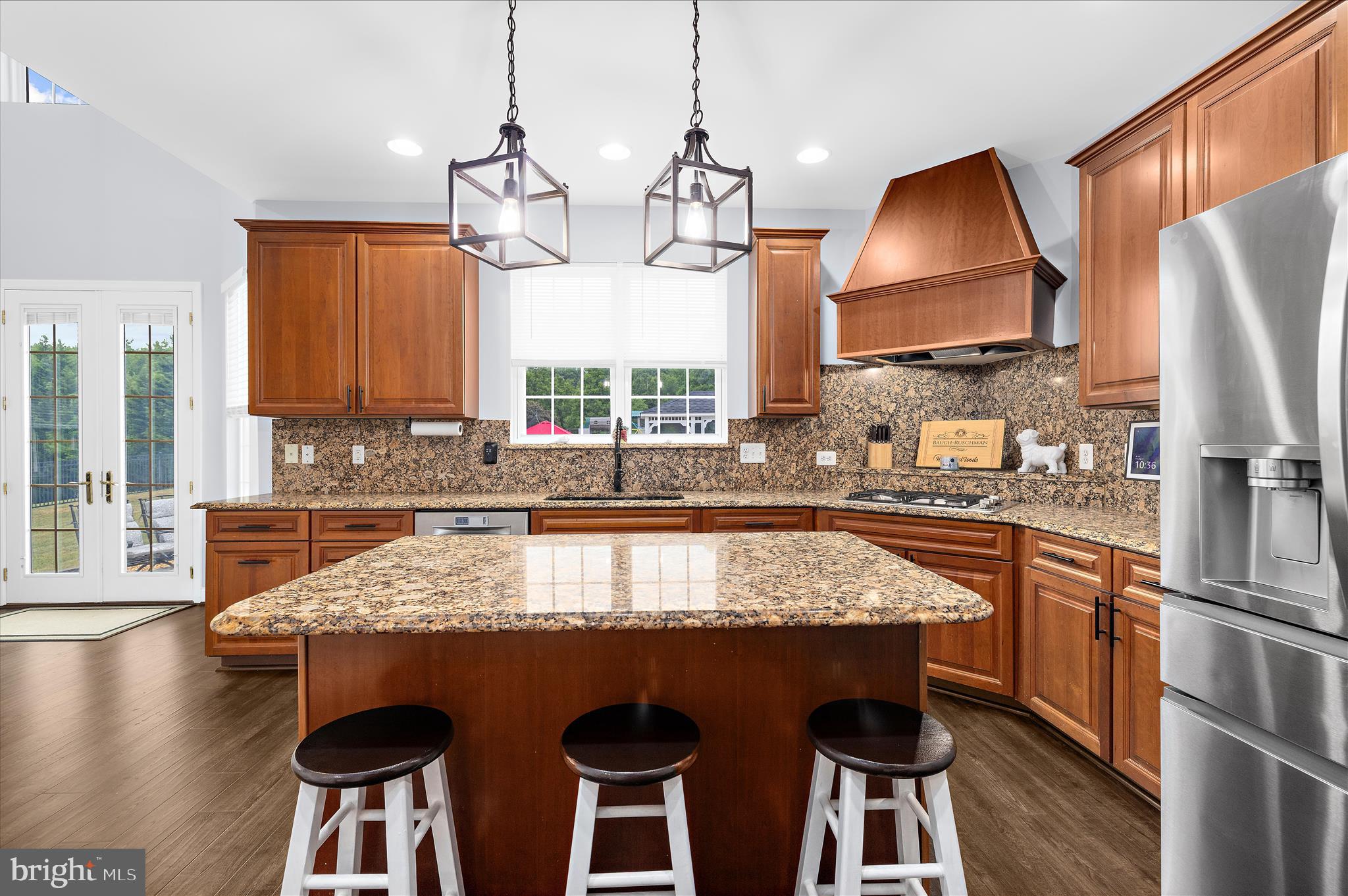 OAKWOOD MANOR - Residential