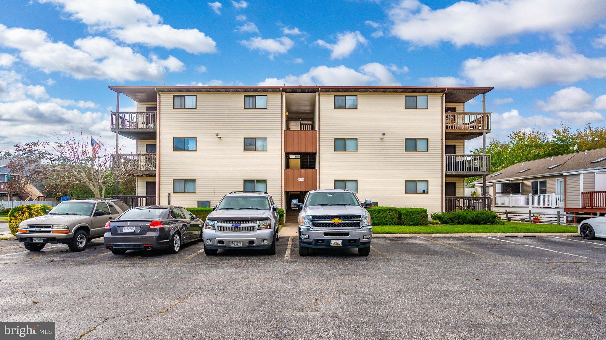 14301 LIGHTHOUSE AVENUE 302