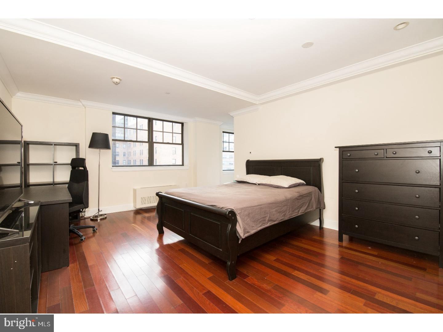 1701 LOCUST STREET 1517