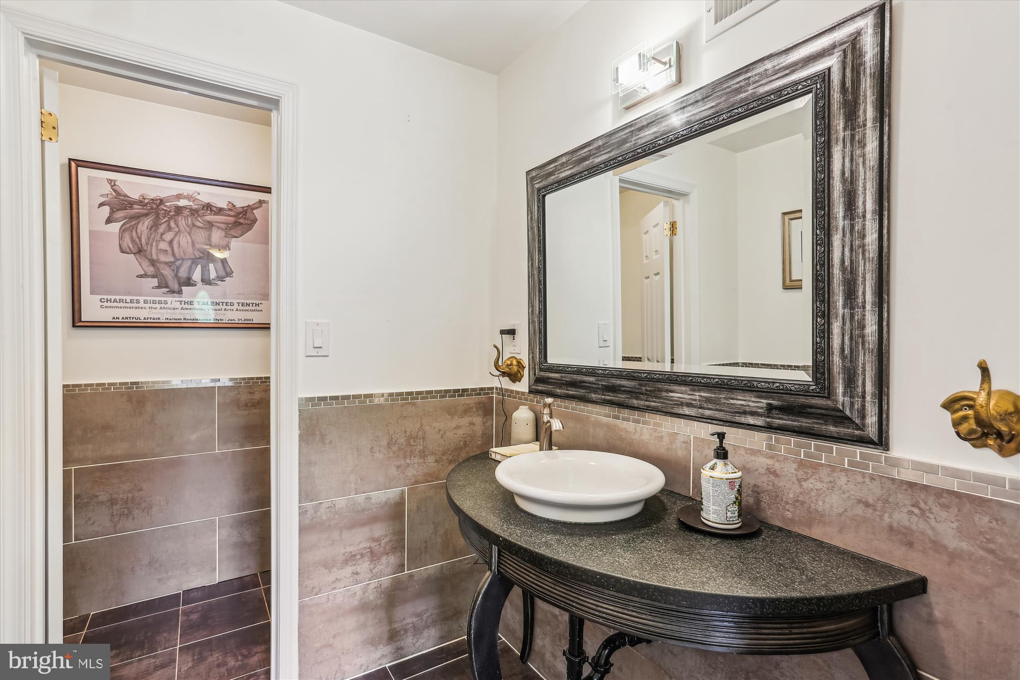 POTOMAC OUTSIDE - Commercial Sale