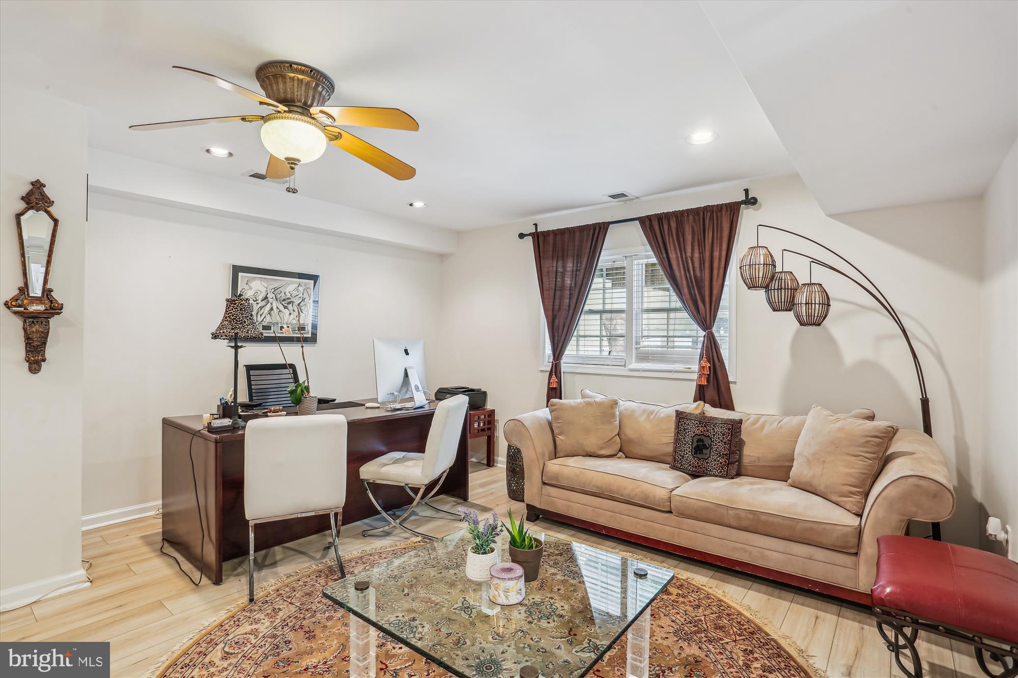 POTOMAC OUTSIDE - Commercial Sale