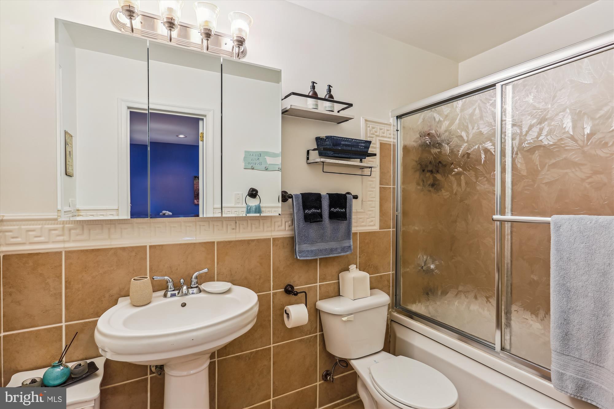 POTOMAC OUTSIDE - Commercial Sale