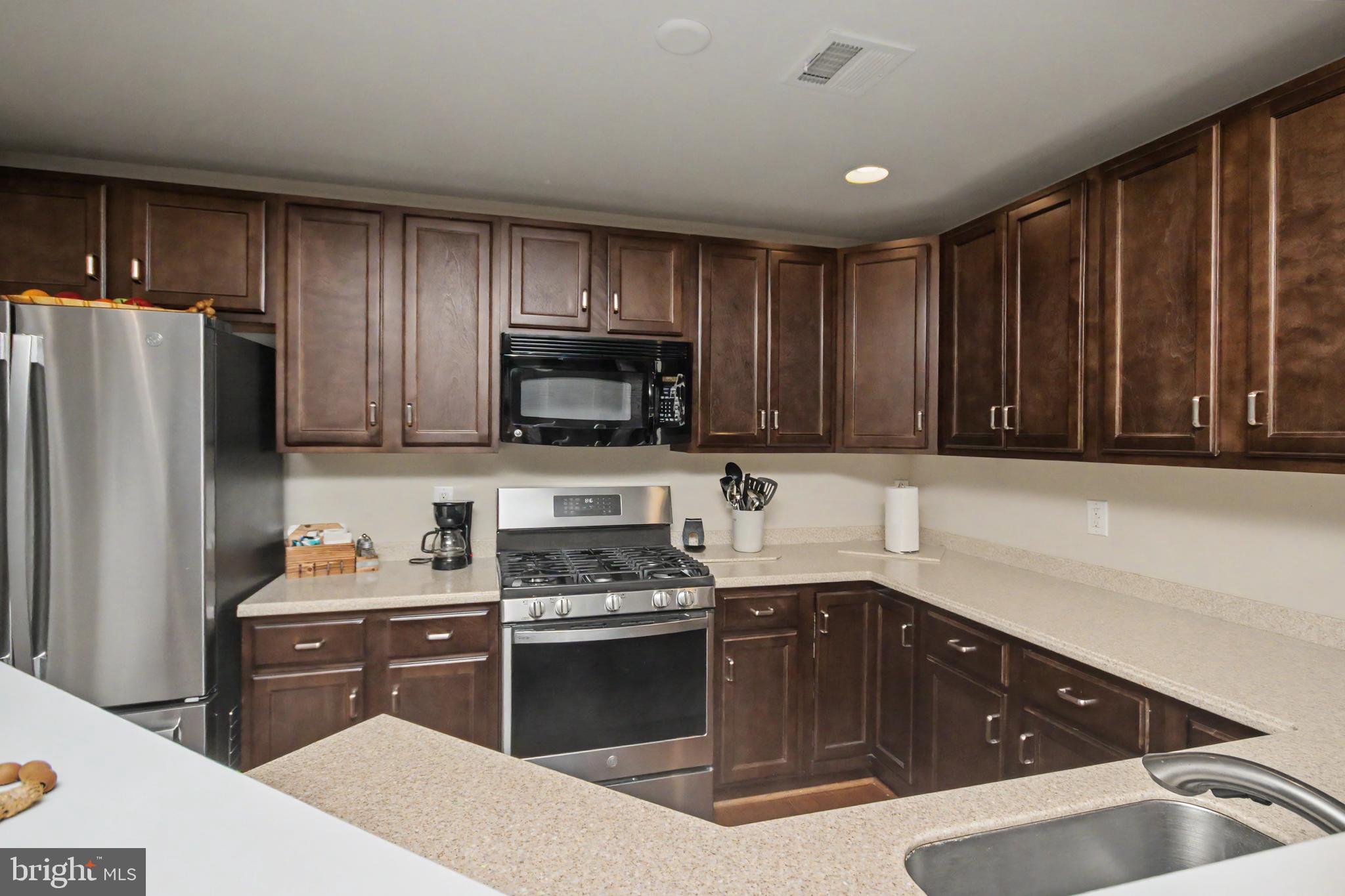 2075 MORGAN HILL DRIVE M30