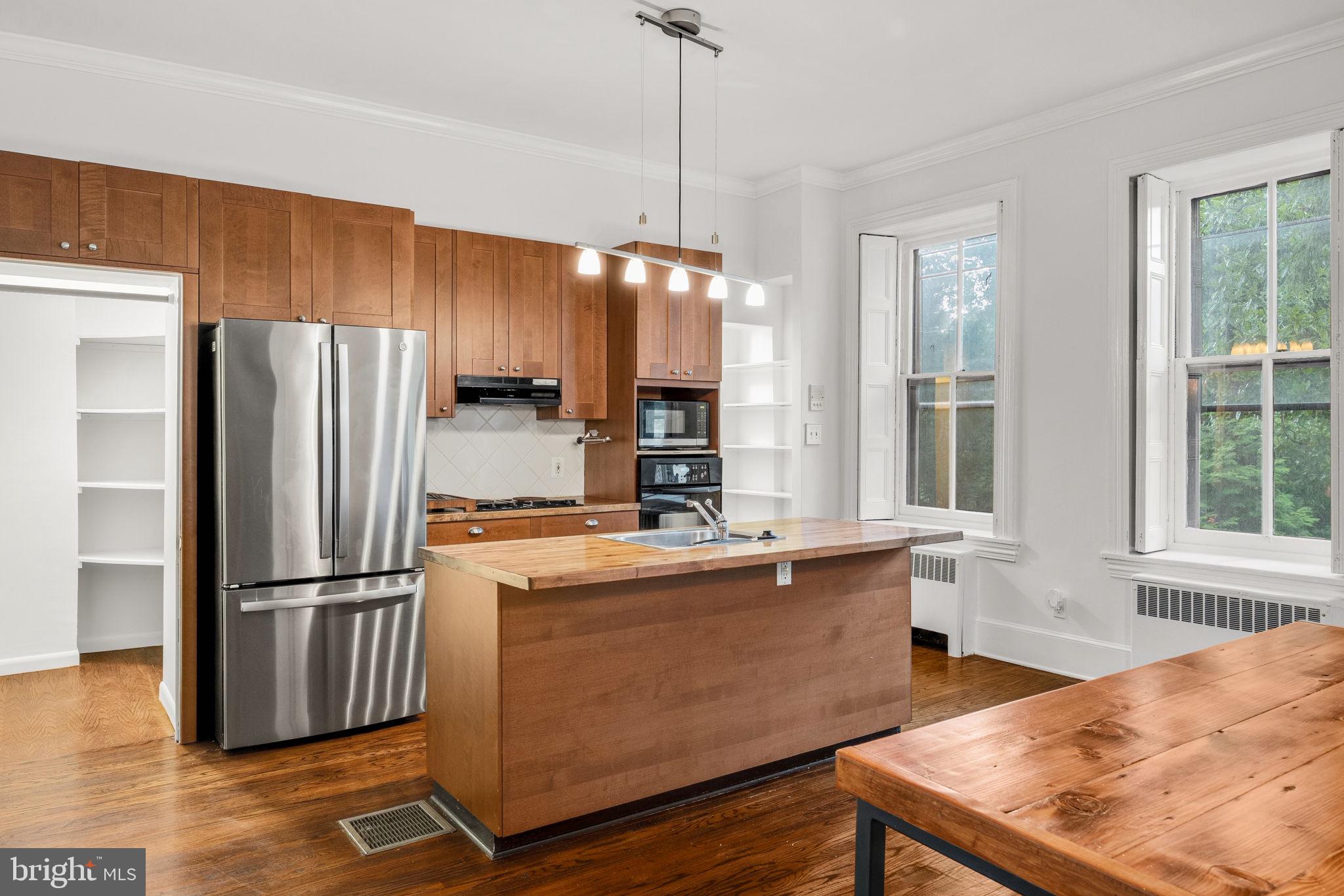 20 E PENN STREET 1