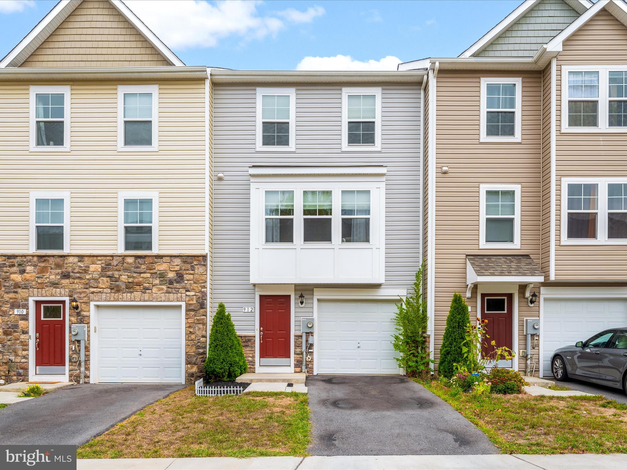 FAIRCHILD HEIGHTS - Residential