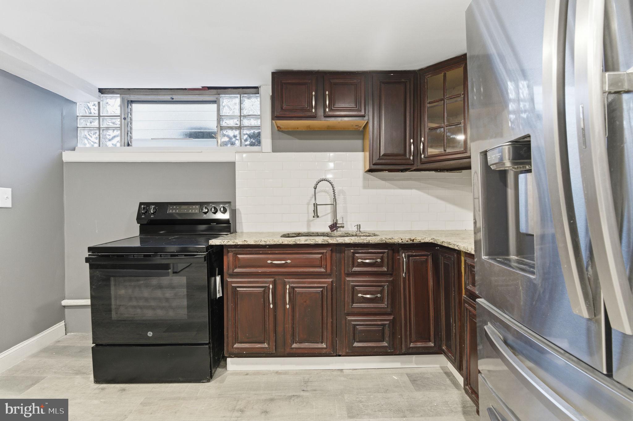 MAYFAIR - Residential