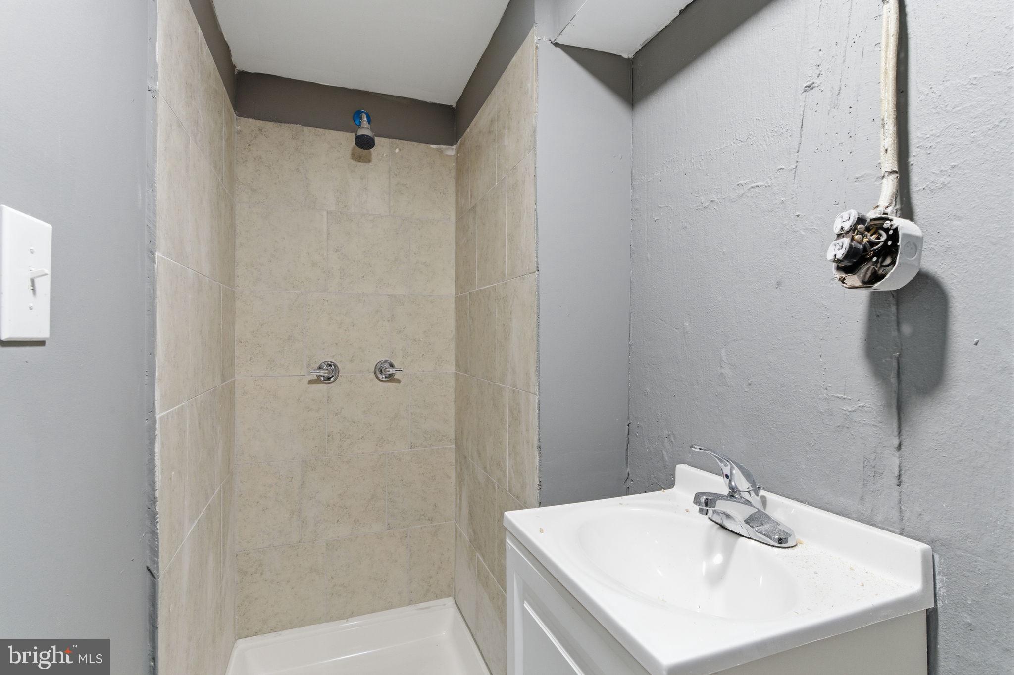 MAYFAIR - Residential