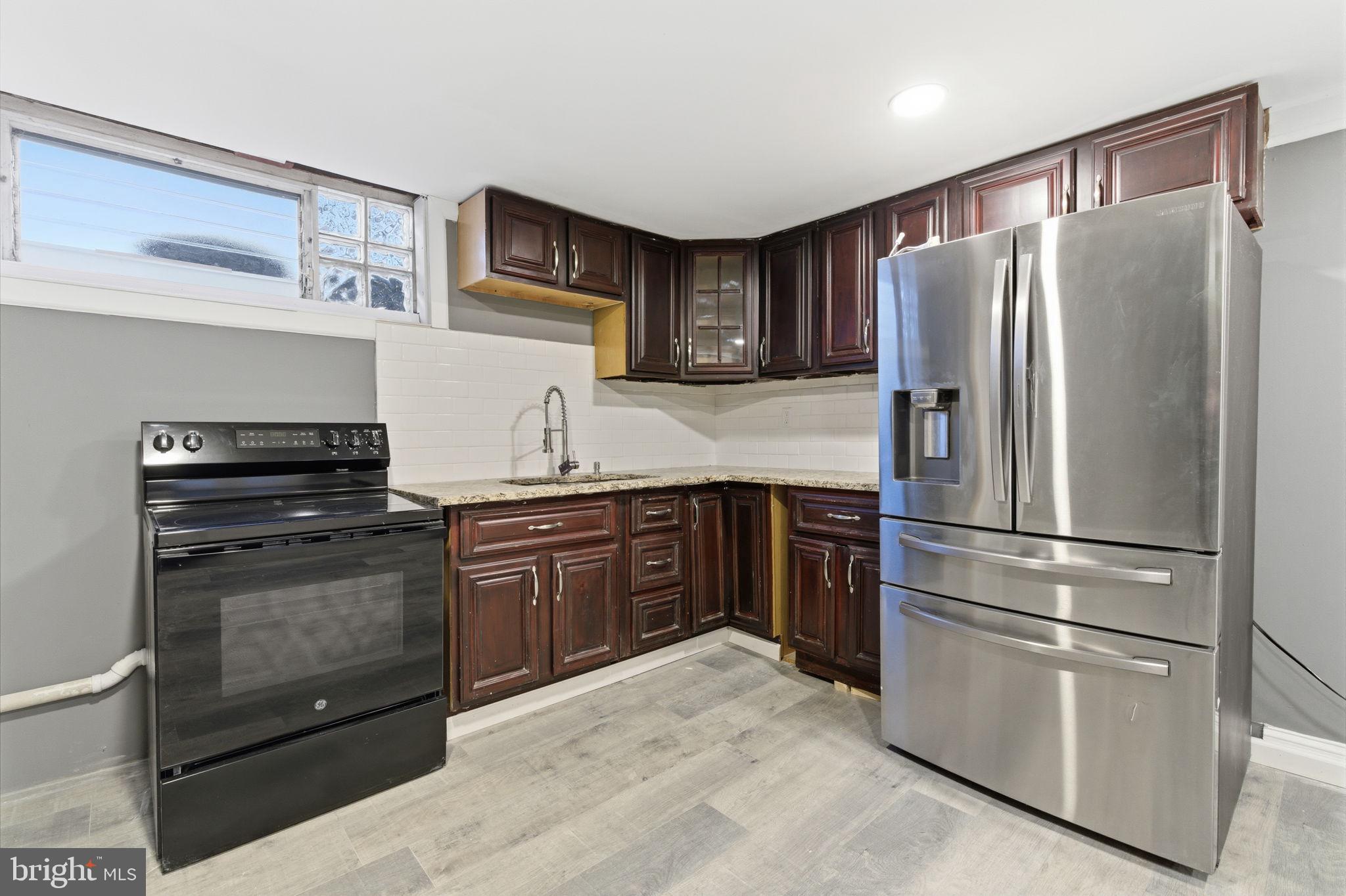 MAYFAIR - Residential