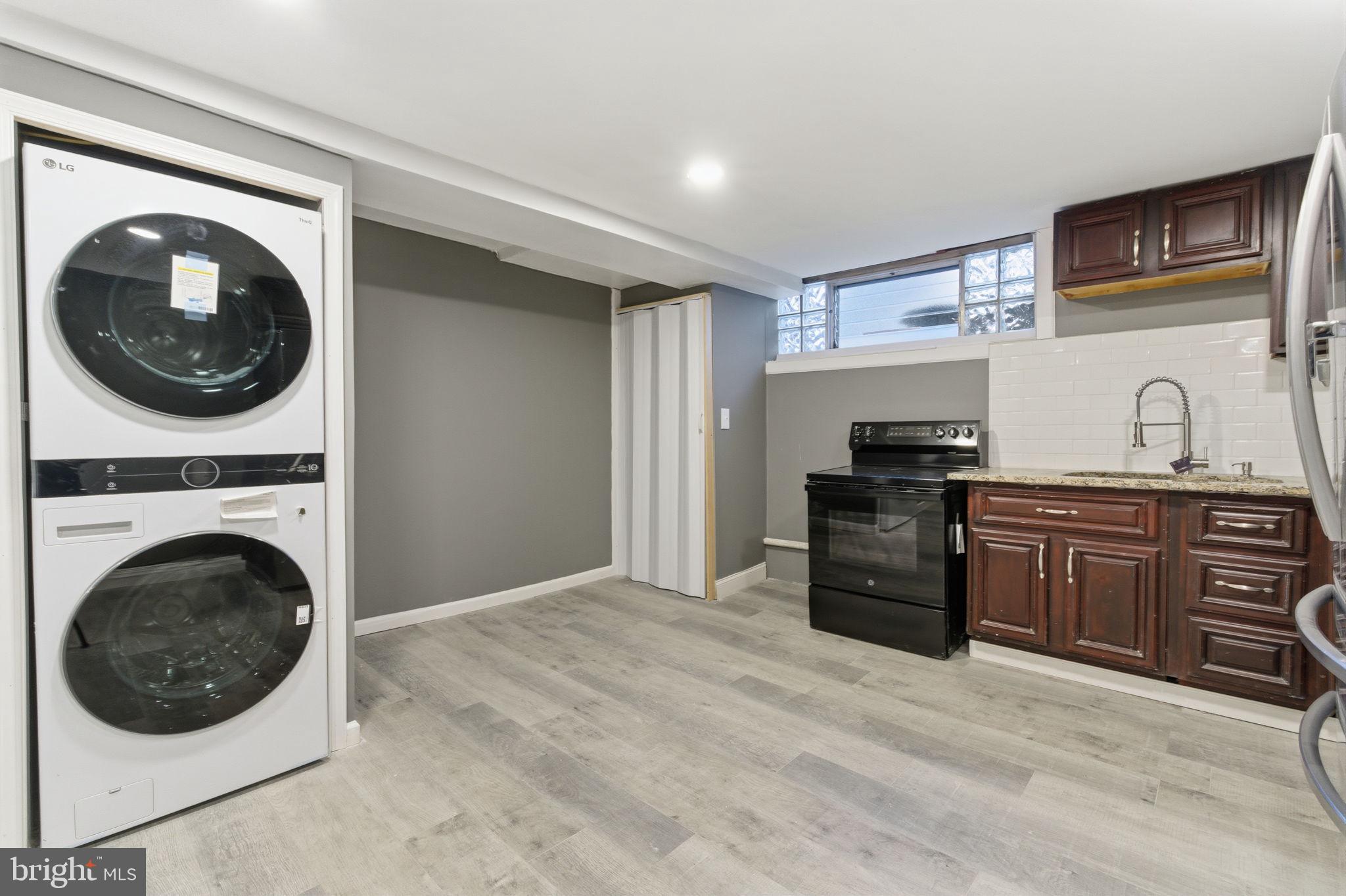 MAYFAIR - Residential