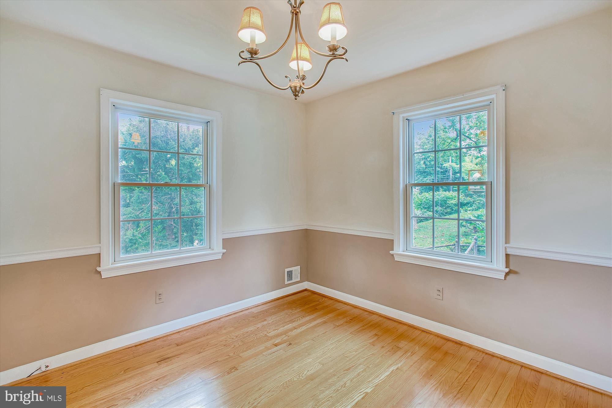 MADISON MANOR - Residential Lease