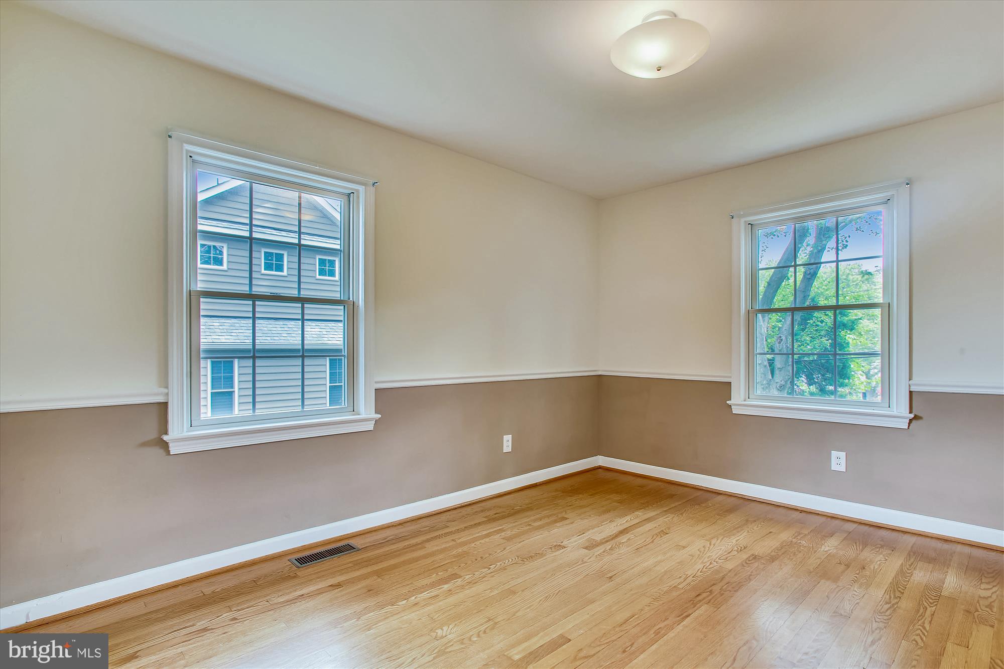 MADISON MANOR - Residential Lease