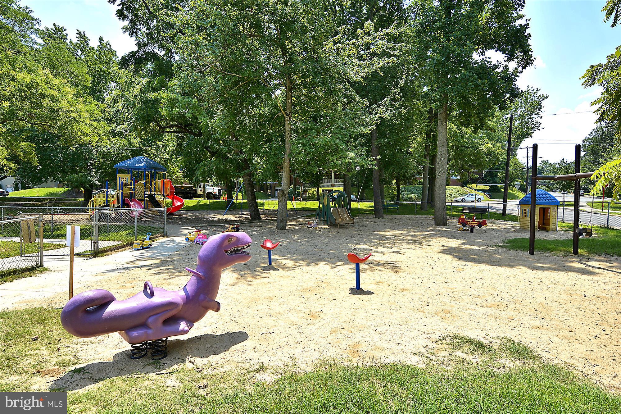 MADISON MANOR - Residential Lease