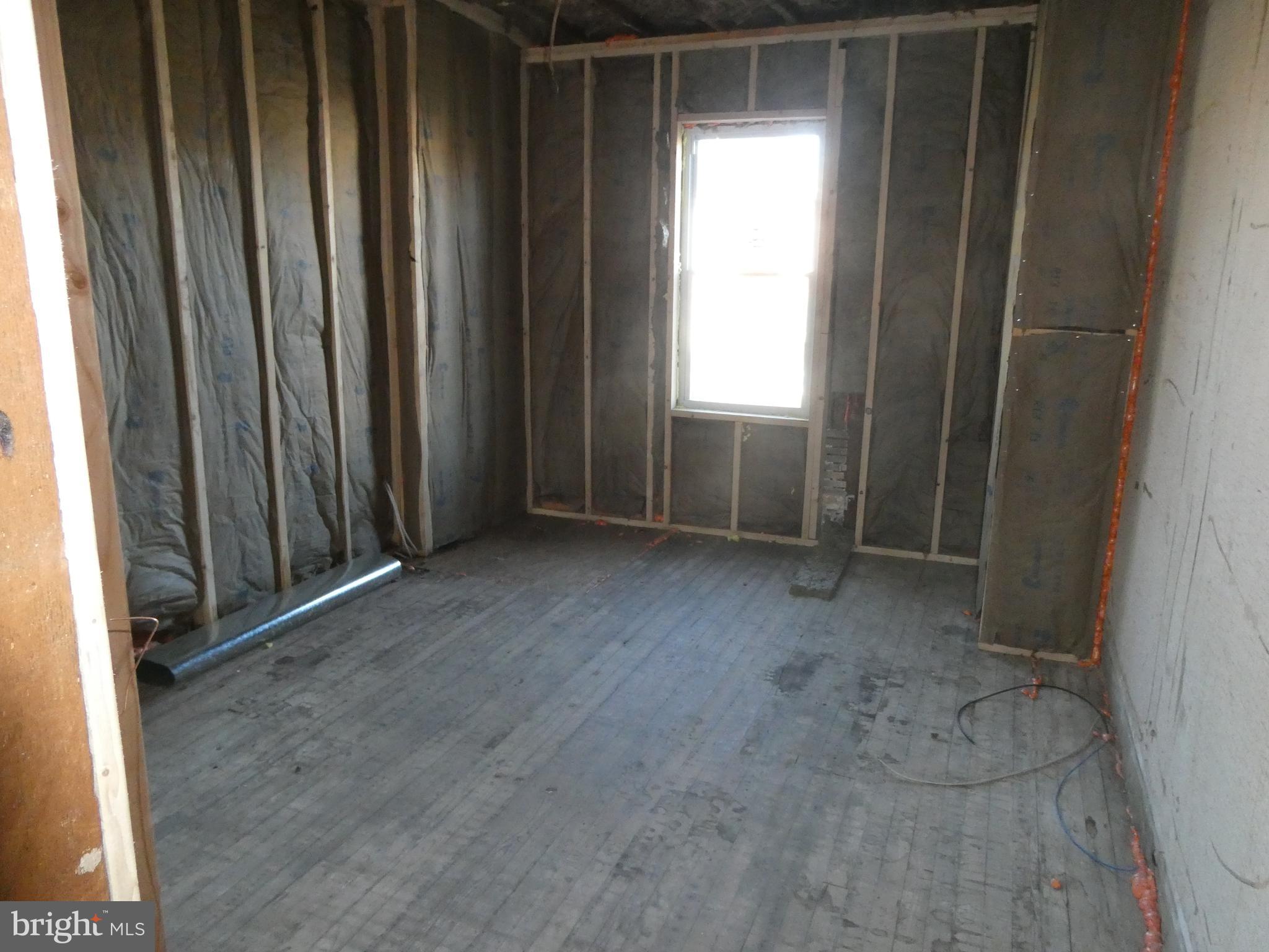 COBBS CREEK - Residential