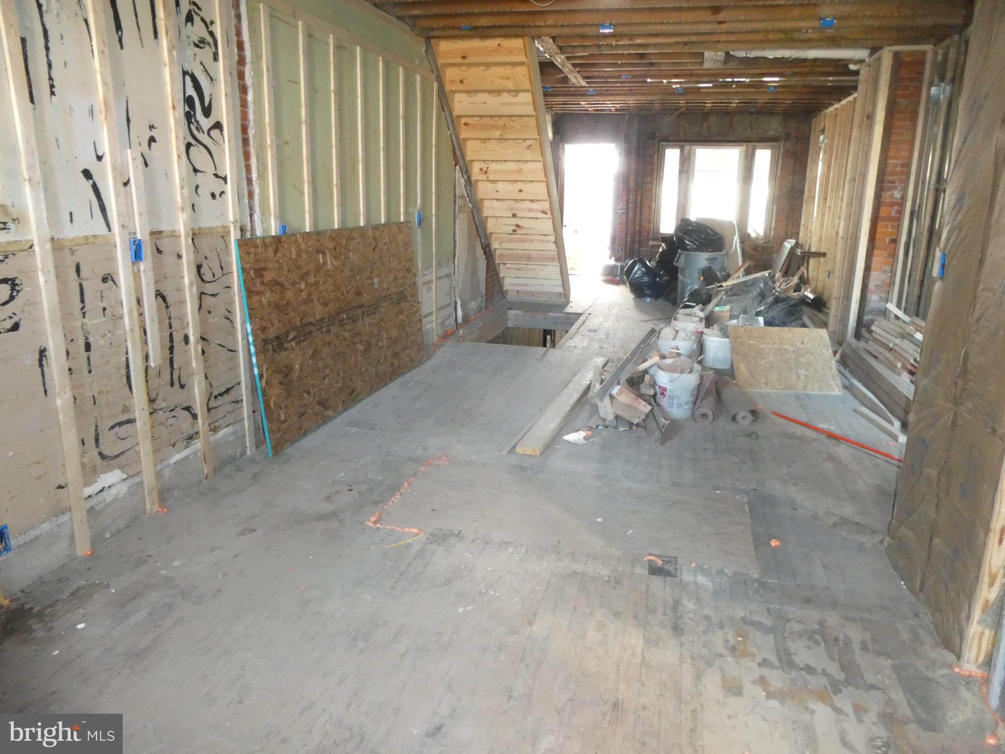 COBBS CREEK - Residential