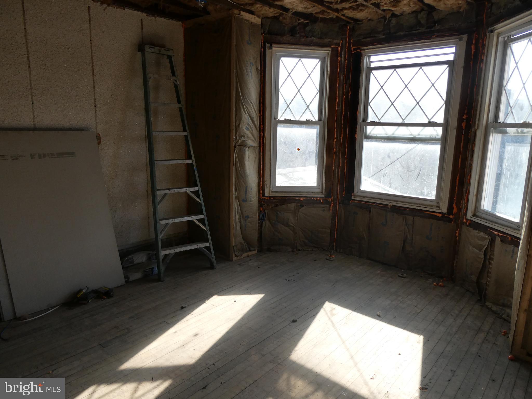 COBBS CREEK - Residential