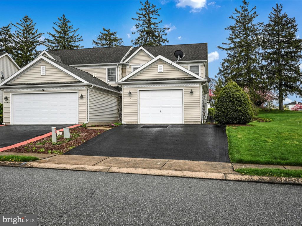 Photo of 3 Hemlock Drive, Maytown, PA 17550 (MLS # PALA2049490)
