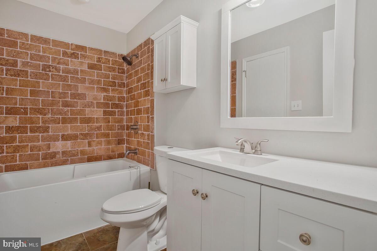 BRANDYWINE COUNTRY - Residential