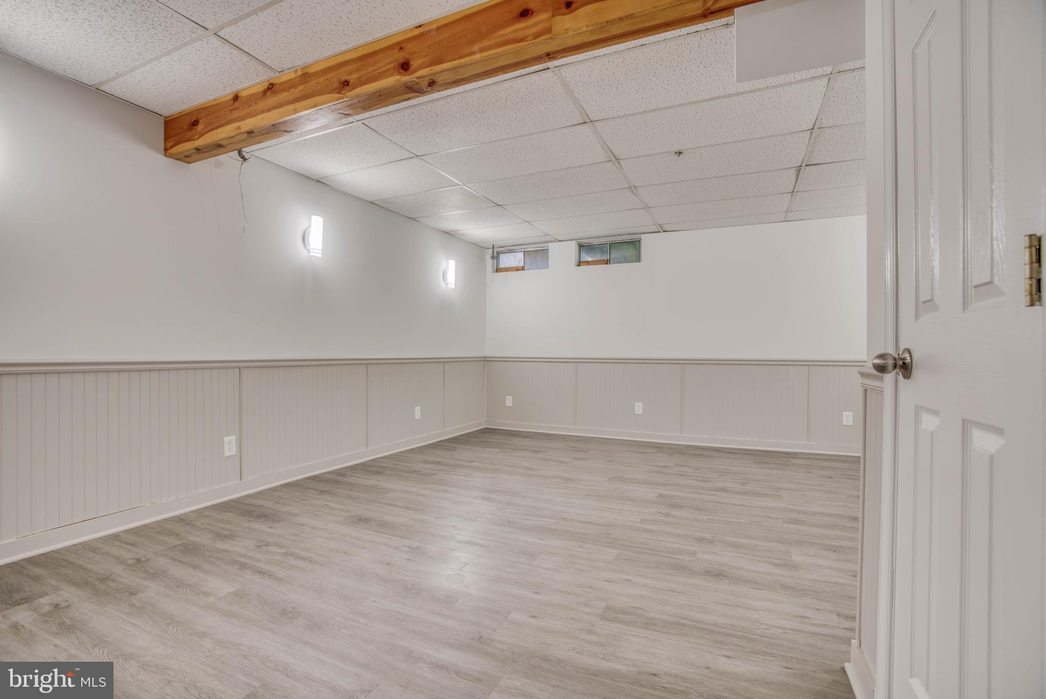 VILLAGE OF THOMAS RUN - Residential