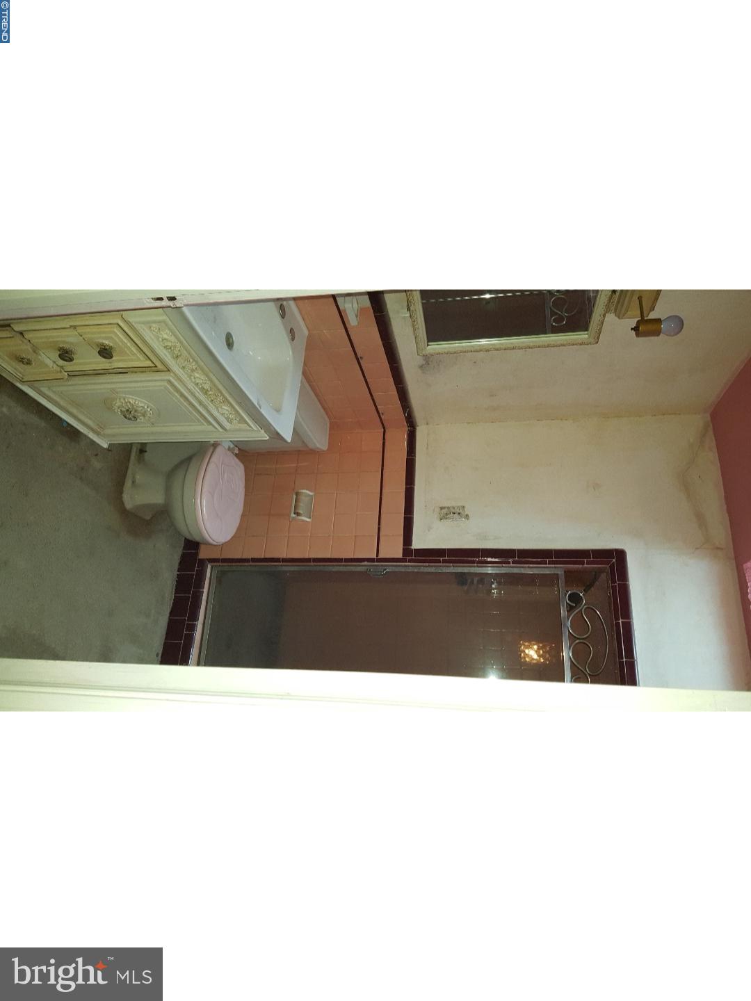 WEST OAK LANE - Residential