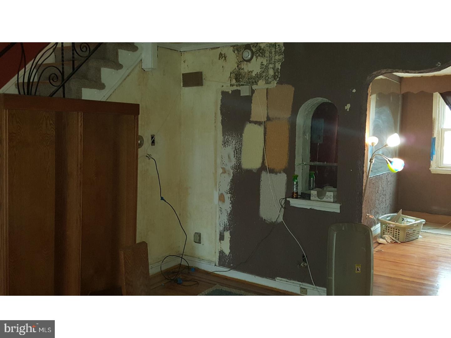 WEST OAK LANE - Residential