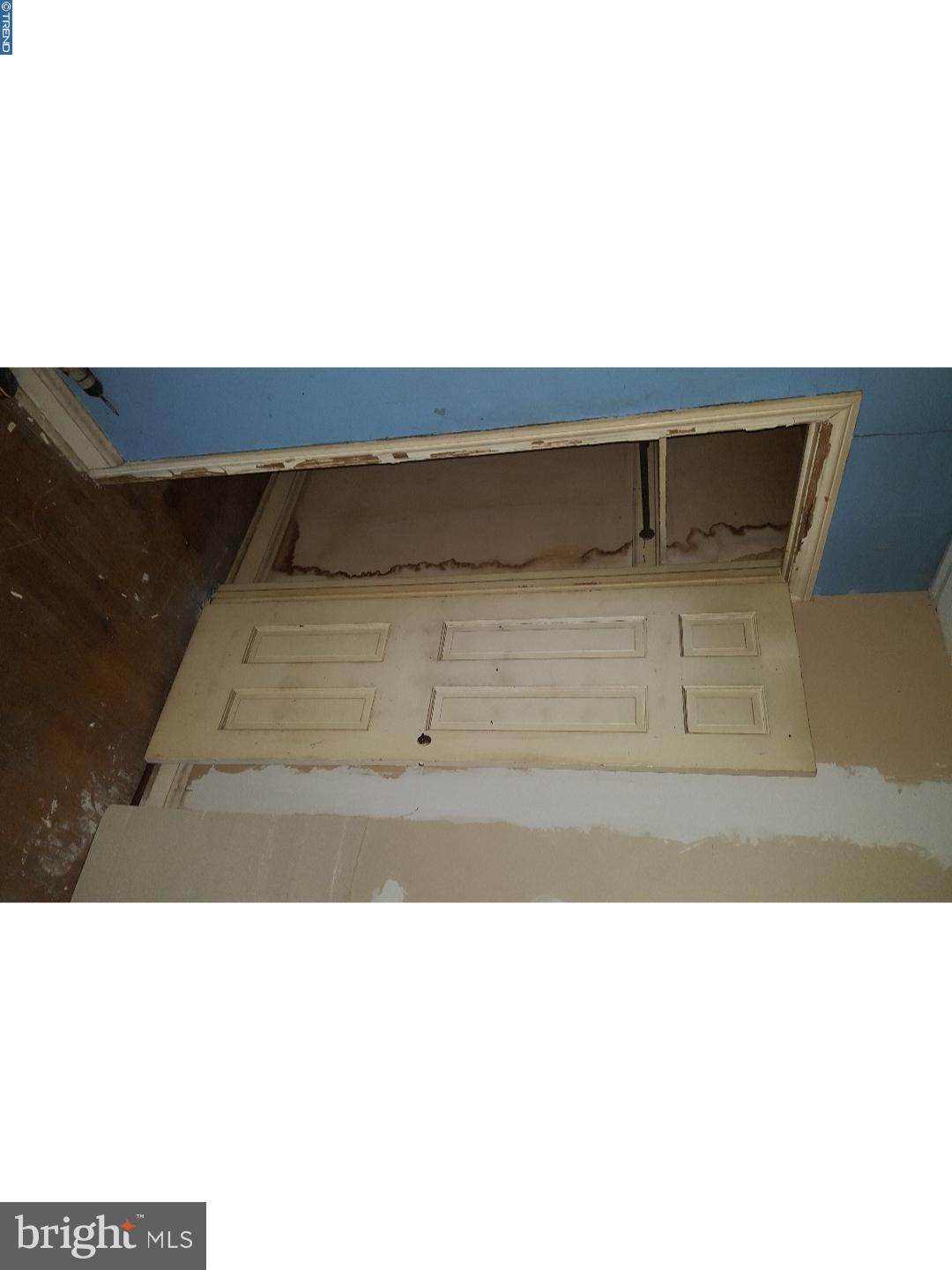 WEST OAK LANE - Residential