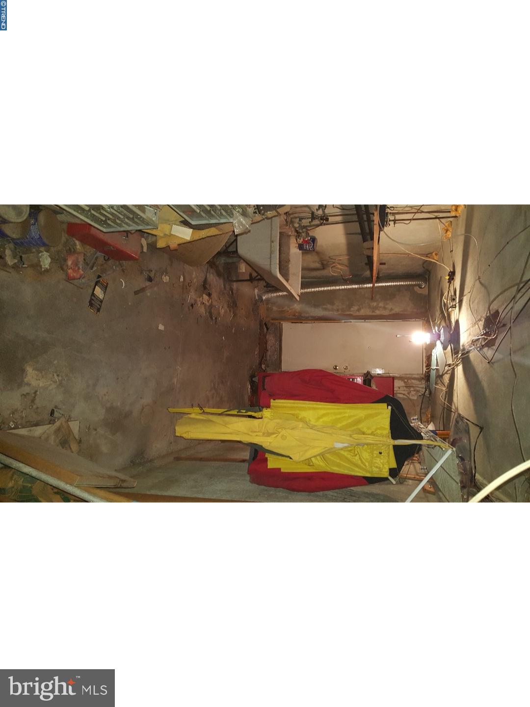 WEST OAK LANE - Residential