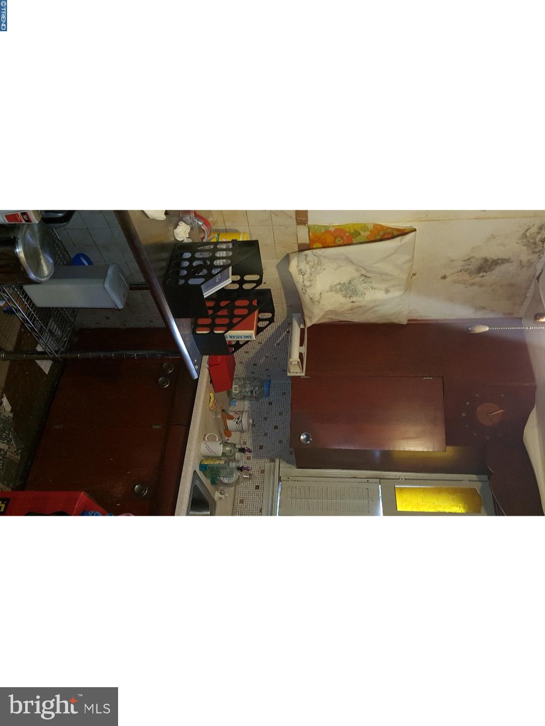 WEST OAK LANE - Residential