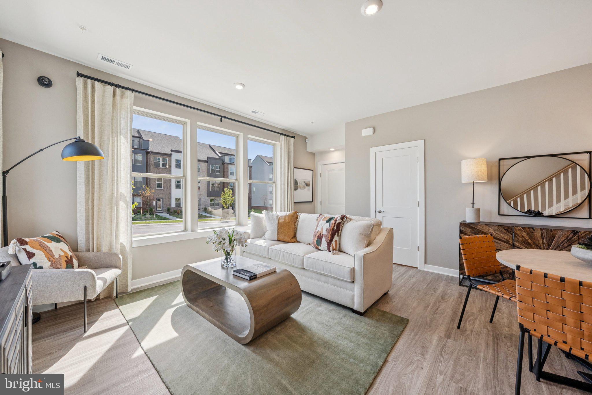 POTOMAC SHORES - Residential