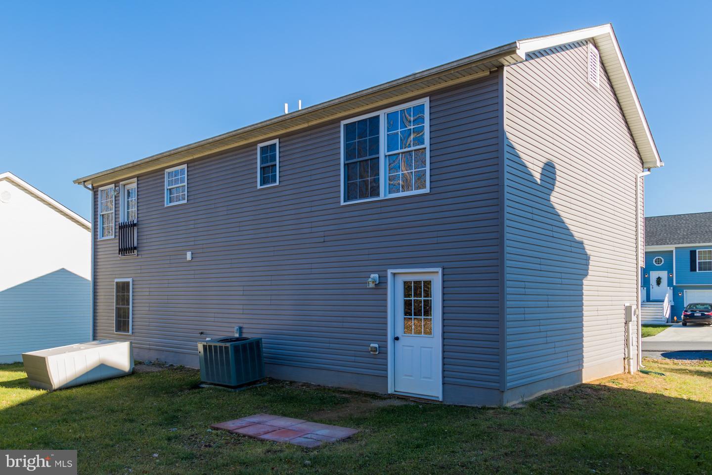 INWOOD VILLAGE - Residential