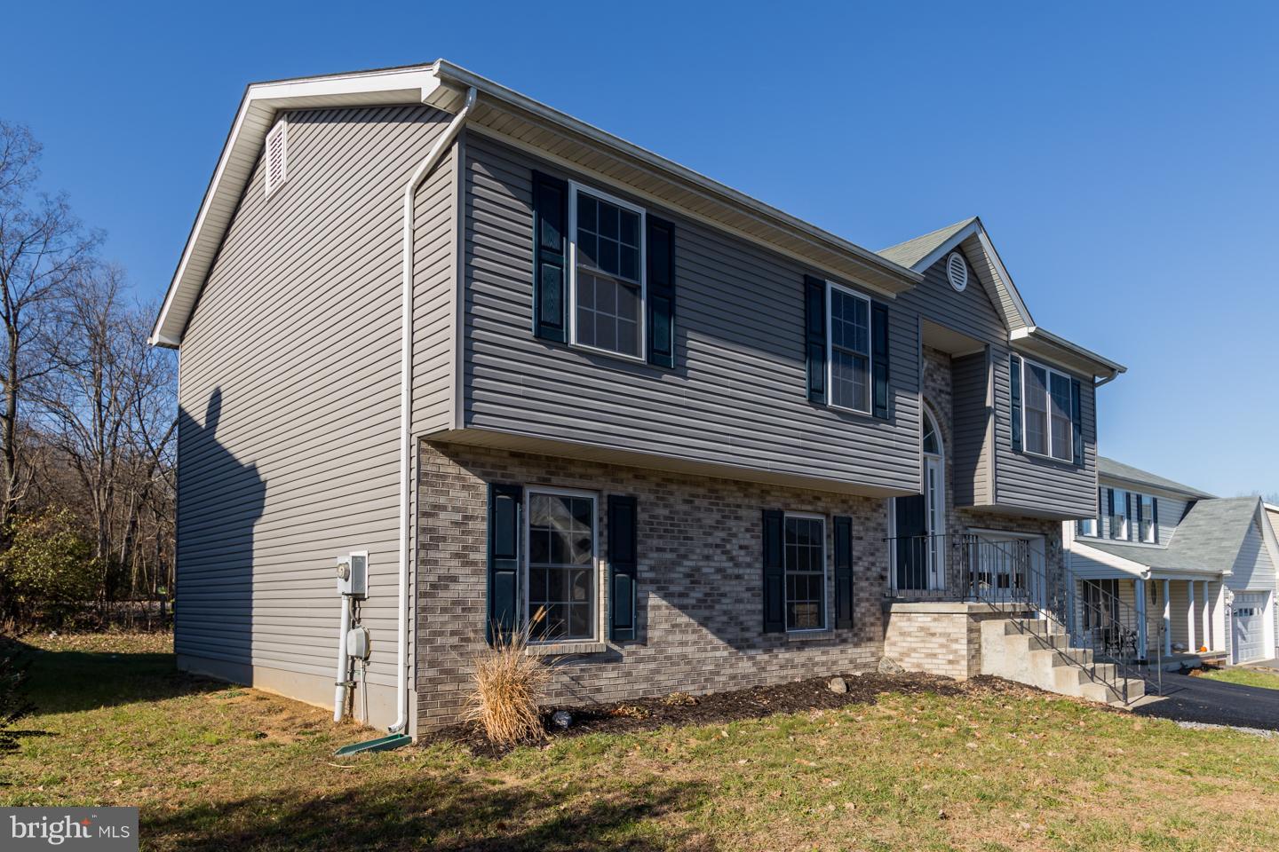 INWOOD VILLAGE - Residential