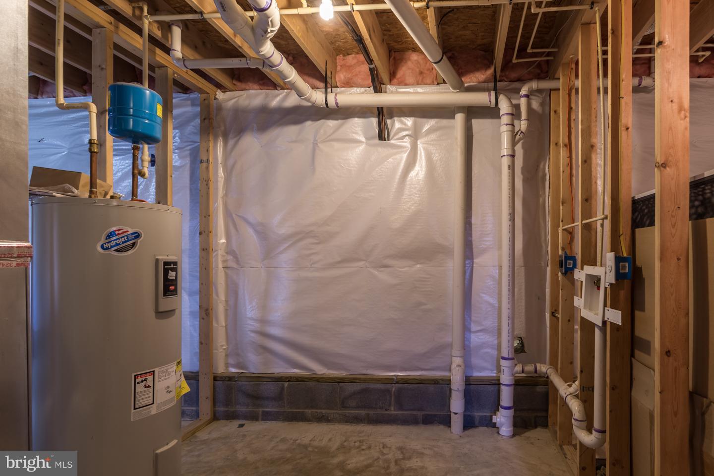 INWOOD VILLAGE - Residential