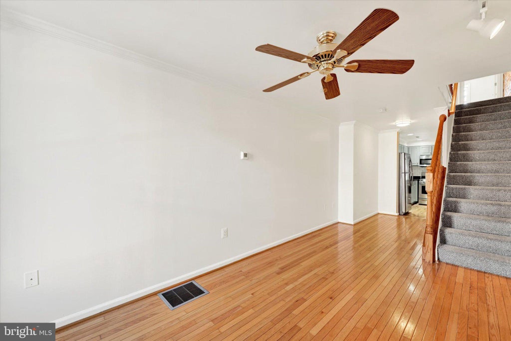Photo of 923 S Curley Street, BALTIMORE, MD 21224 (MLS # MDBA2229948)