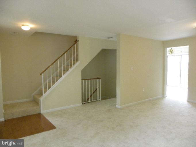 HERITAGE CROSSING - Residential Lease