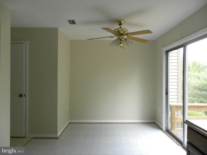 HERITAGE CROSSING - Residential Lease