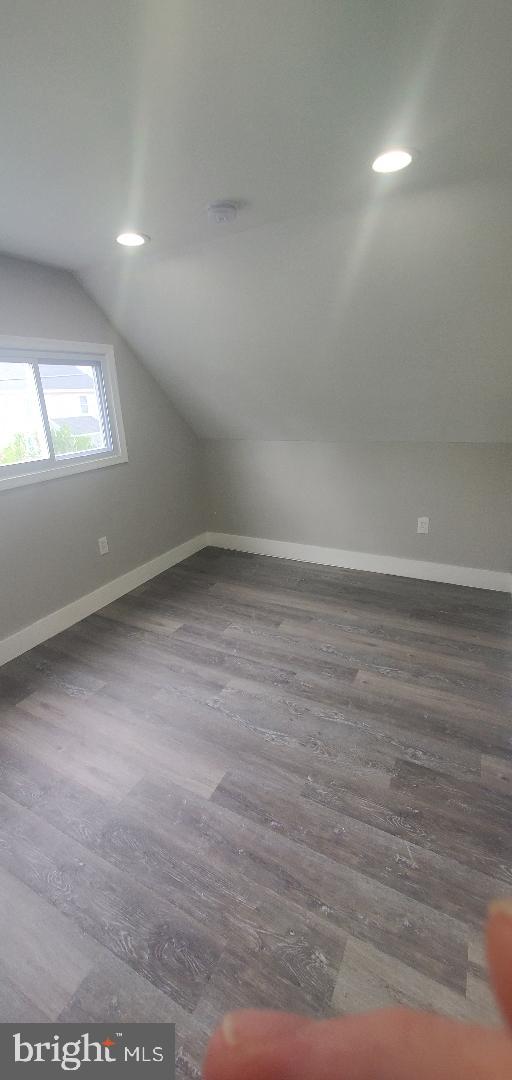 WHITEWOOD - Residential