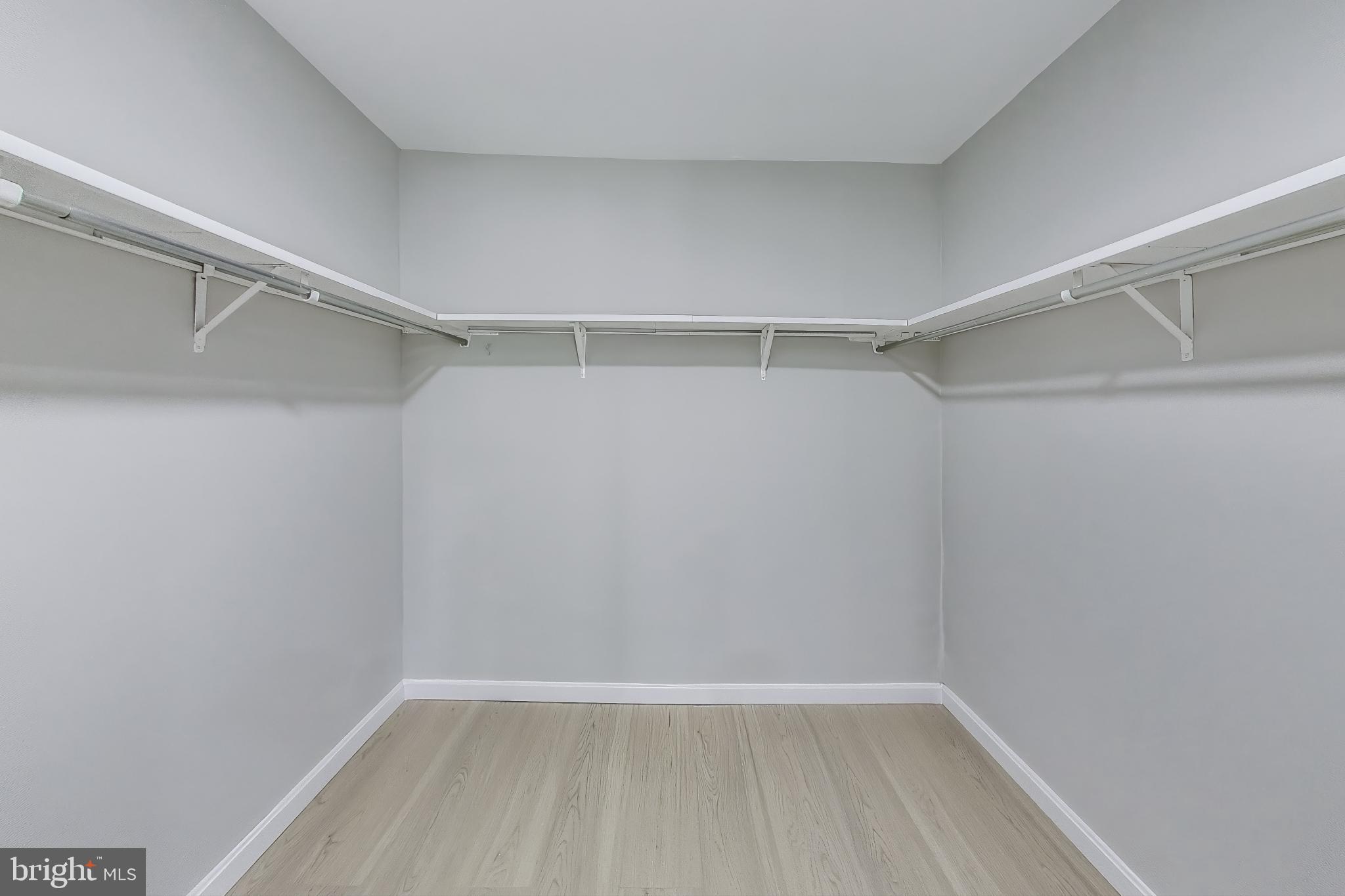 CHERRY GLEN CONDOS - Residential